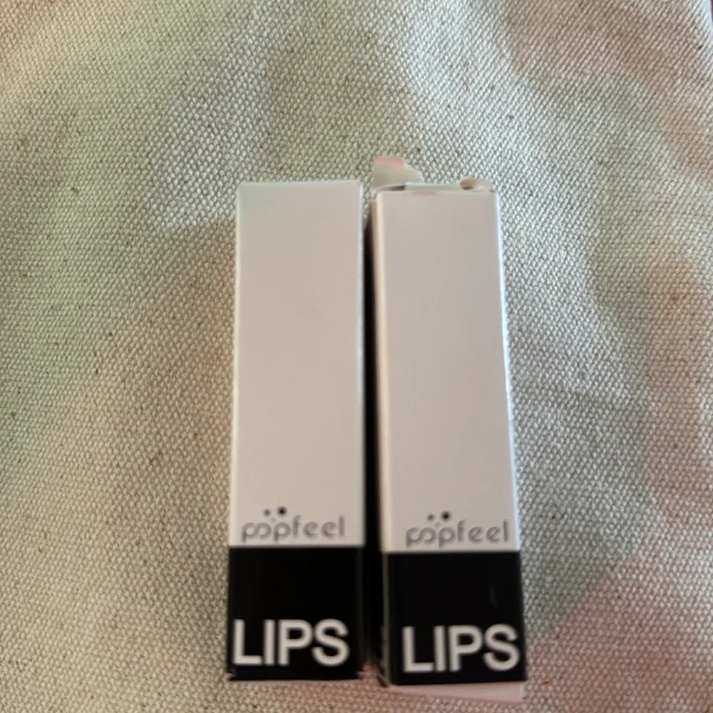 Popfeel Cosmetics Bundle‎ All New Sealed 12 Items with Blender Sponge and Bag.
